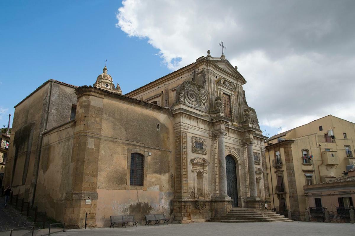 Appartamento Oasi Calatina Caltagirone Exterior foto